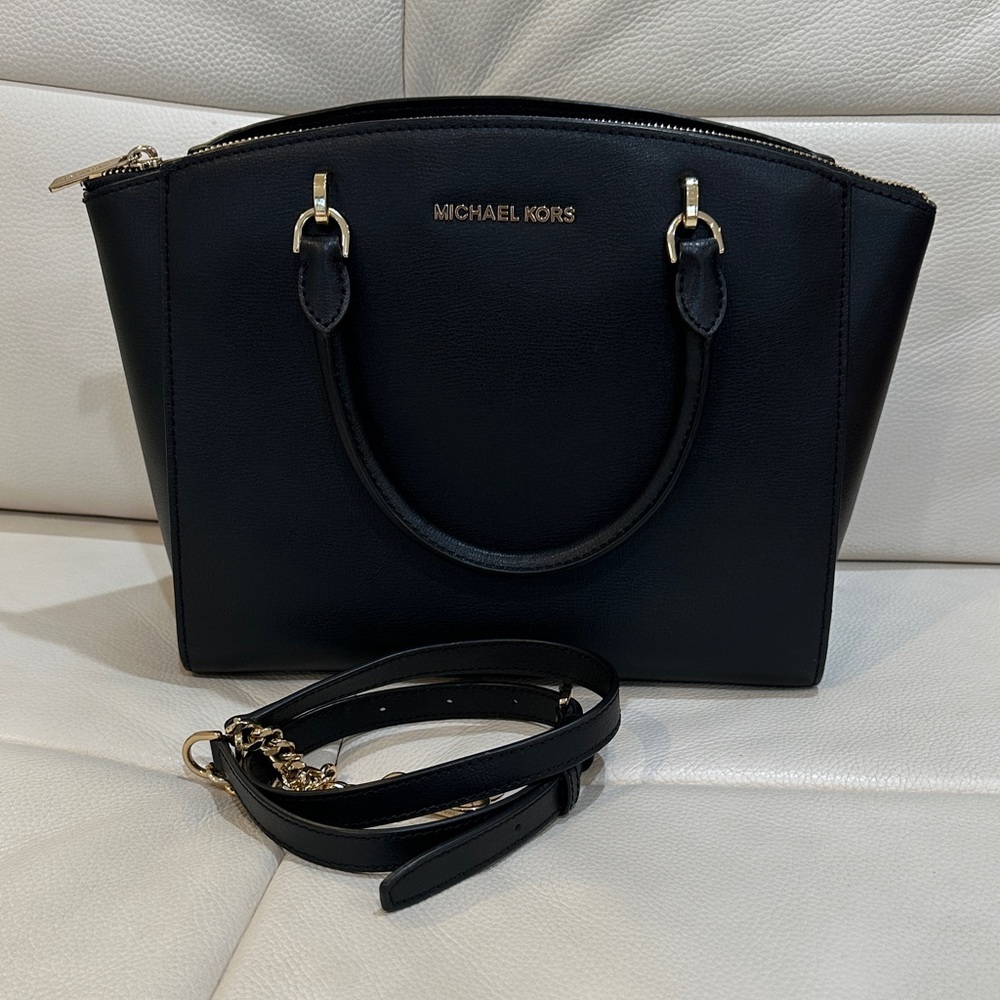 Michael Kors Ellis Black Leather Satchel Shoulder bag Handbag with Gold Accents